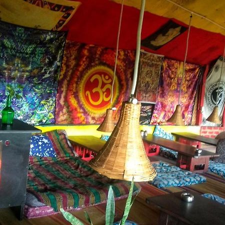 Om Shanti Om Homestay Хампі Екстер'єр фото